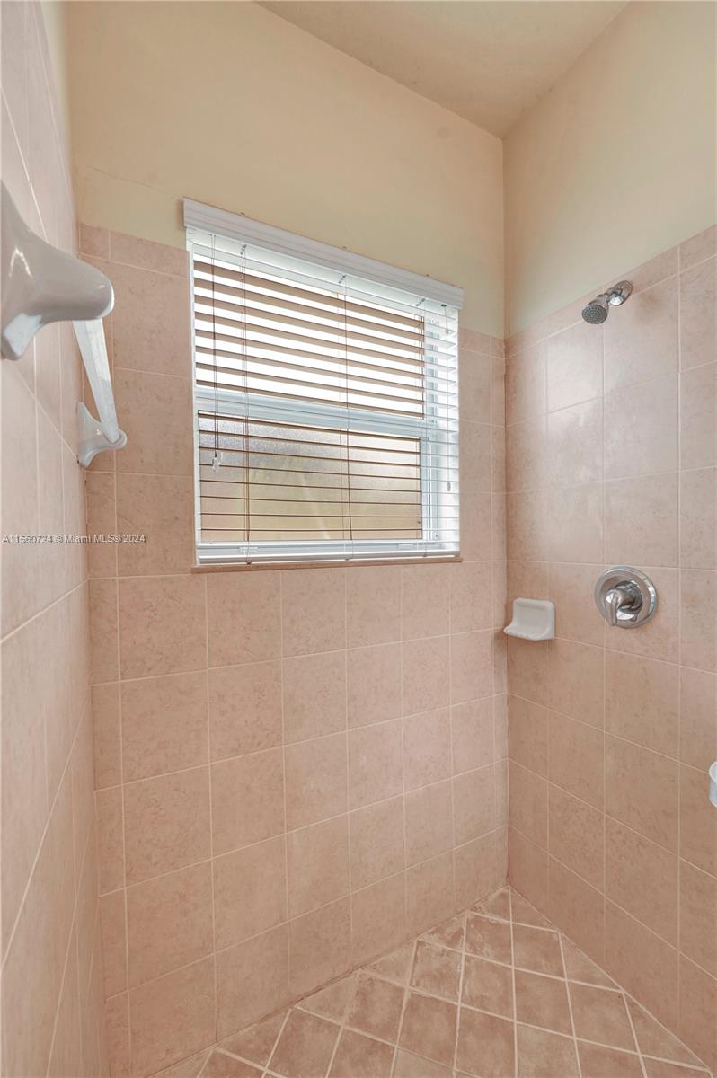 2441 NE 3rd Ct, Homestead, Florida 33033, 4 Bedrooms Bedrooms, ,2 BathroomsBathrooms,Residential,For Sale,2441 NE 3rd Ct,A11560724