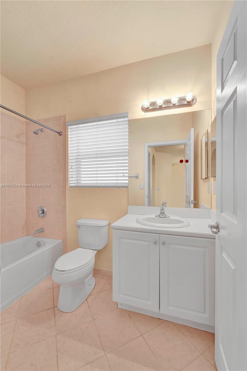 2441 NE 3rd Ct, Homestead, Florida 33033, 4 Bedrooms Bedrooms, ,2 BathroomsBathrooms,Residential,For Sale,2441 NE 3rd Ct,A11560724