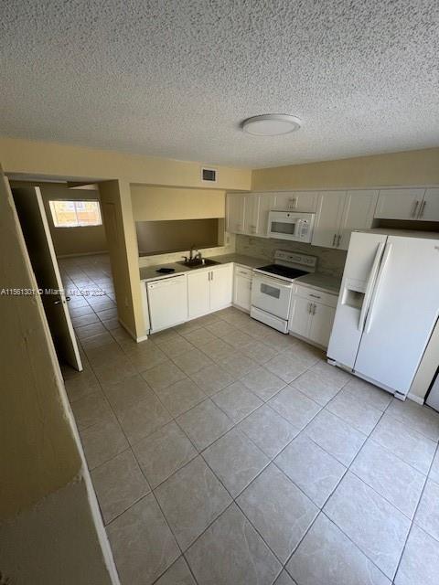 14941 SW 82nd Ter 5-207, Miami, Florida 33193, 2 Bedrooms Bedrooms, ,1 BathroomBathrooms,Residentiallease,For Rent,14941 SW 82nd Ter 5-207,A11561301