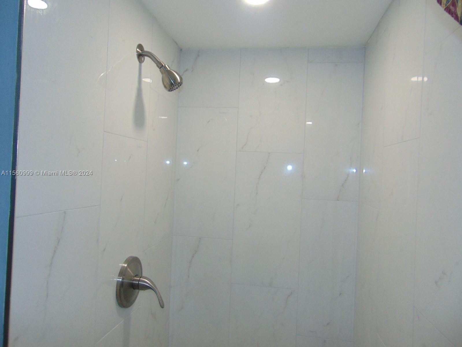 10233 NW 9th St Cir 106-1, Miami, Florida 33172, 2 Bedrooms Bedrooms, ,2 BathroomsBathrooms,Residential,For Sale,10233 NW 9th St Cir 106-1,A11560999