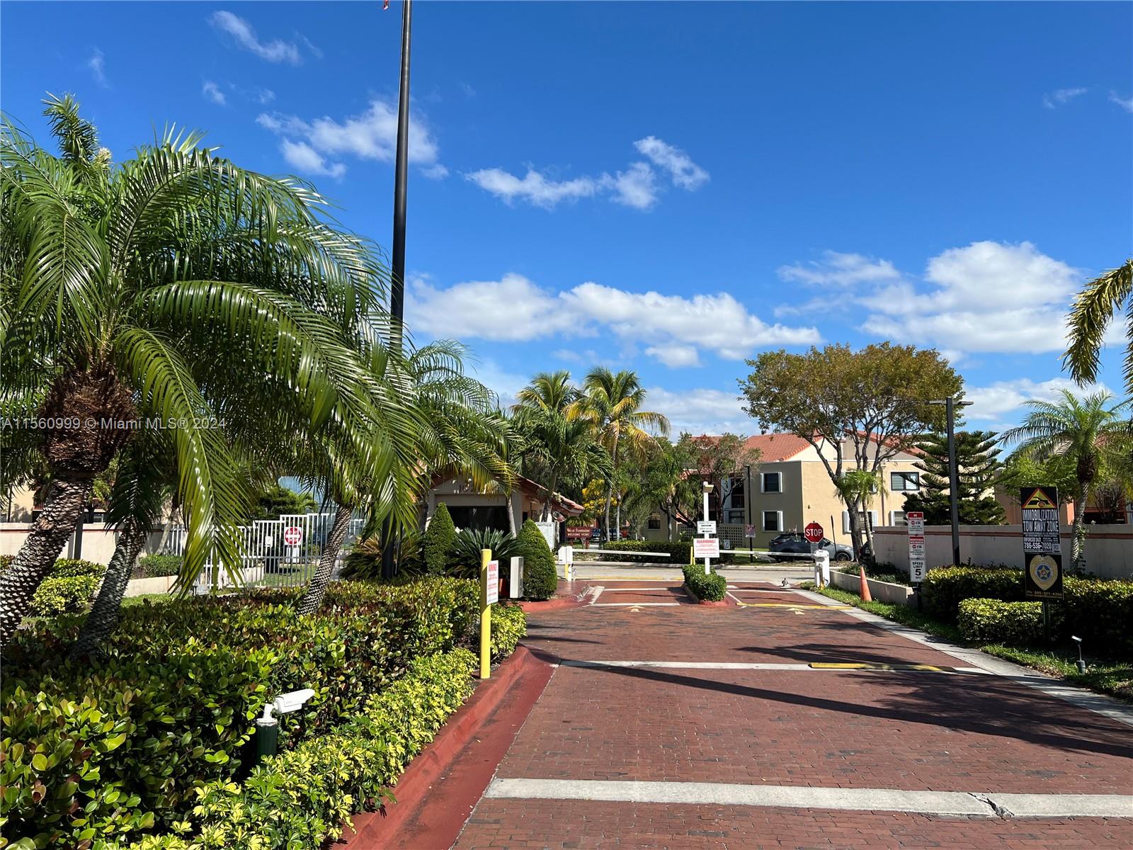 10233 NW 9th St Cir 106-1, Miami, Florida 33172, 2 Bedrooms Bedrooms, ,2 BathroomsBathrooms,Residential,For Sale,10233 NW 9th St Cir 106-1,A11560999