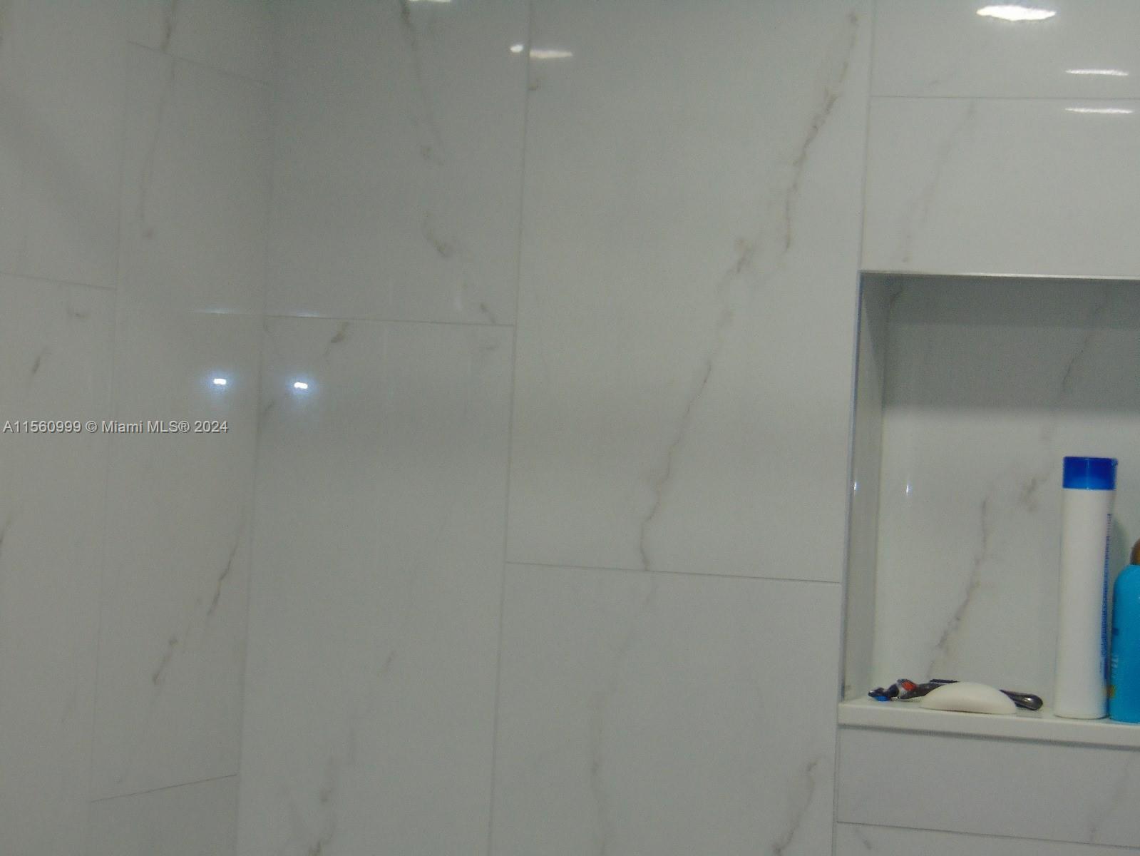 10233 NW 9th St Cir 106-1, Miami, Florida 33172, 2 Bedrooms Bedrooms, ,2 BathroomsBathrooms,Residential,For Sale,10233 NW 9th St Cir 106-1,A11560999