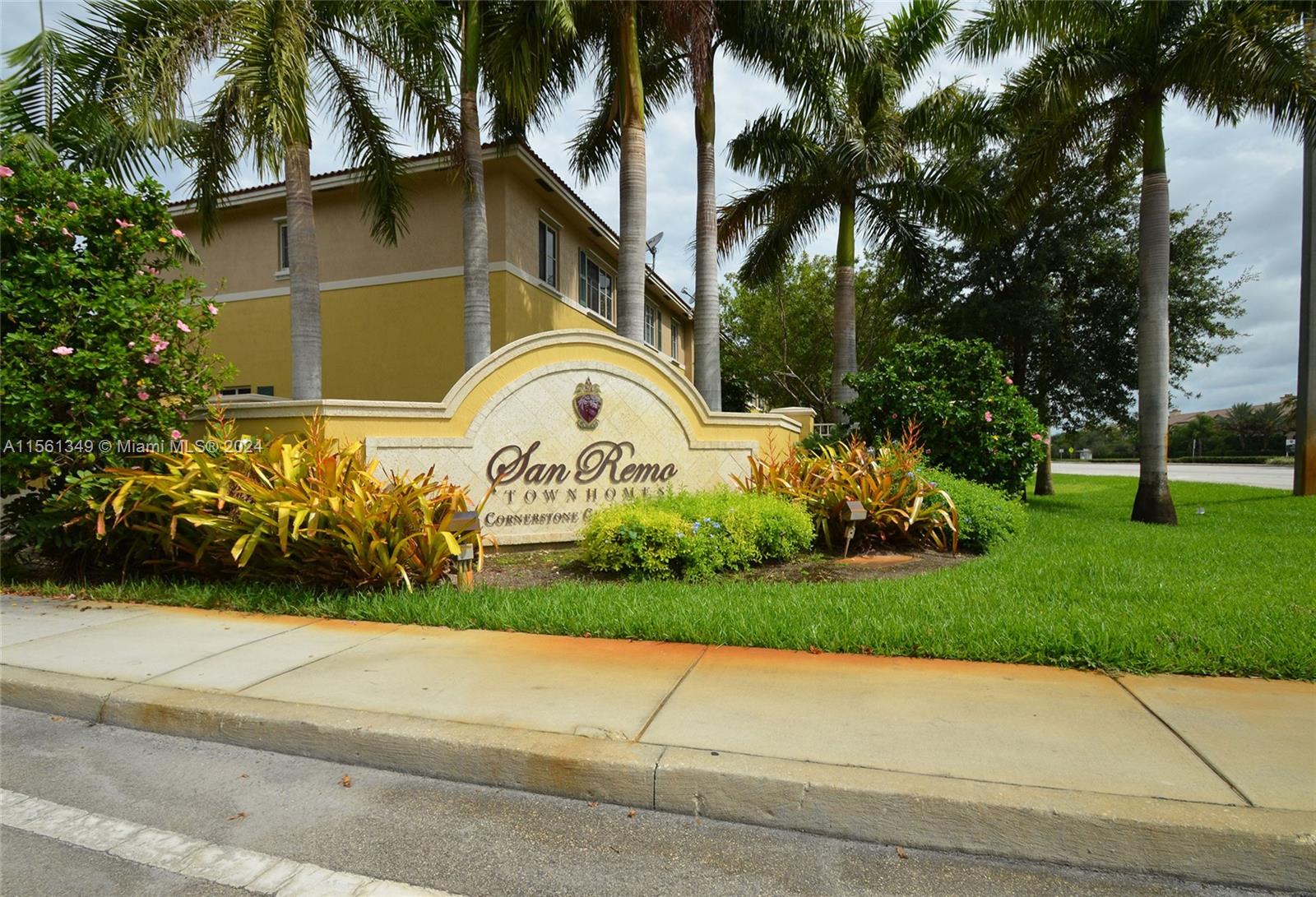 1958 SW 60th Ter 1958, North Lauderdale, Florida 33068, 3 Bedrooms Bedrooms, ,2 BathroomsBathrooms,Residentiallease,For Rent,1958 SW 60th Ter 1958,A11561349