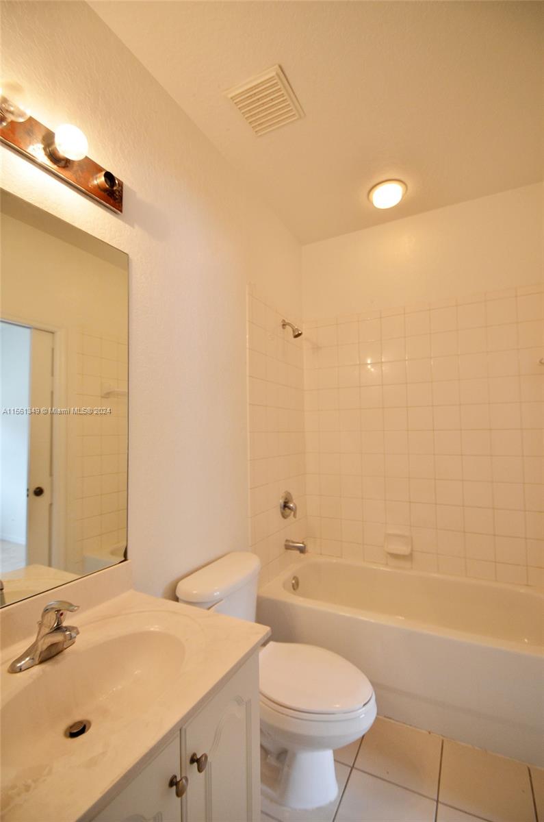 1958 SW 60th Ter 1958, North Lauderdale, Florida 33068, 3 Bedrooms Bedrooms, ,2 BathroomsBathrooms,Residentiallease,For Rent,1958 SW 60th Ter 1958,A11561349