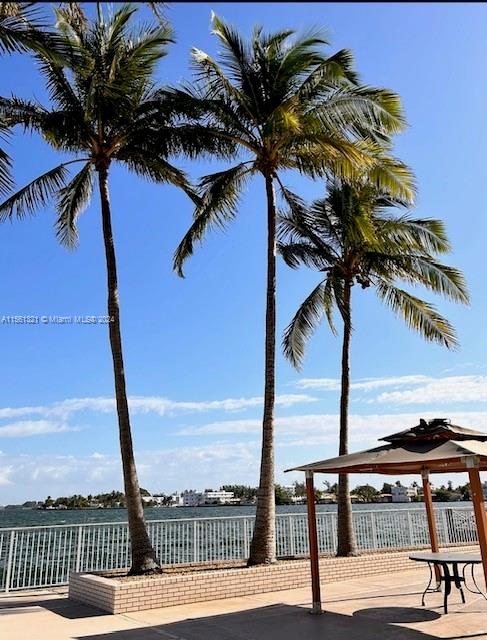 1865 79th St Cswy 7I, North Bay Village, Florida 33141, 1 Bedroom Bedrooms, ,1 BathroomBathrooms,Residential,For Sale,1865 79th St Cswy 7I,A11561321
