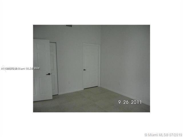 3818 SW 48th Ave 3818, Pembroke Park, Florida 33023, 2 Bedrooms Bedrooms, ,2 BathroomsBathrooms,Residentiallease,For Rent,3818 SW 48th Ave 3818,A11561373