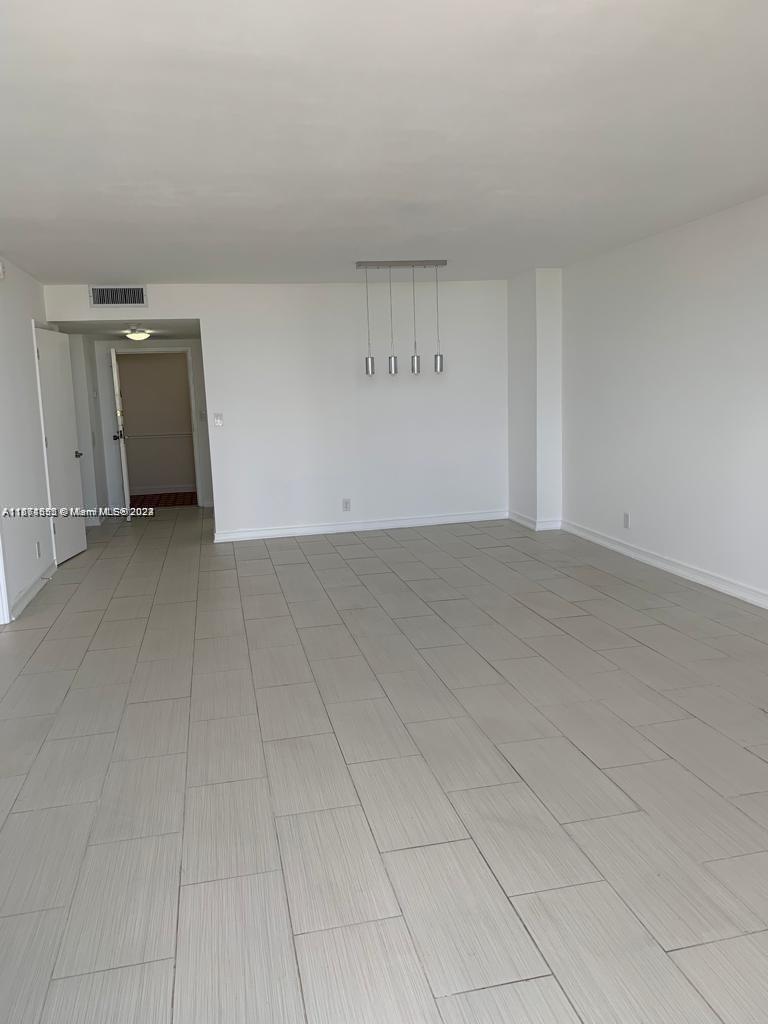 2500 Parkview Dr 1204, Hallandale Beach, Florida 33009, 1 Bedroom Bedrooms, ,1 BathroomBathrooms,Residentiallease,For Rent,2500 Parkview Dr 1204,A11561355