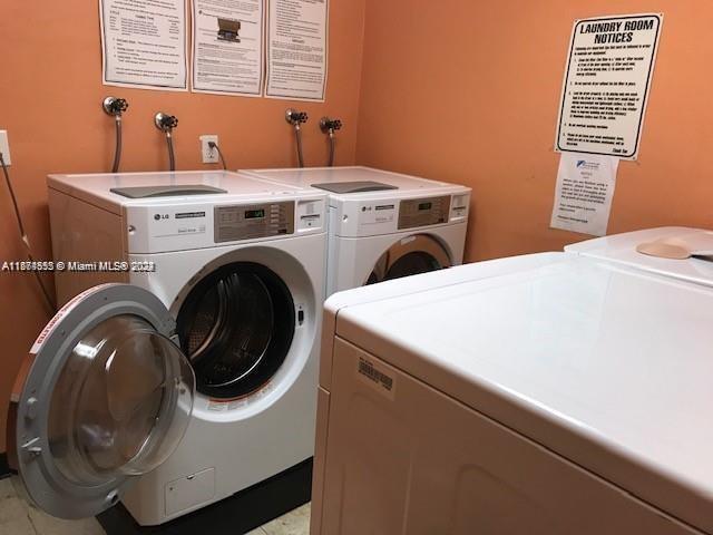 2500 Parkview Dr 1204, Hallandale Beach, Florida 33009, 1 Bedroom Bedrooms, ,1 BathroomBathrooms,Residentiallease,For Rent,2500 Parkview Dr 1204,A11561355