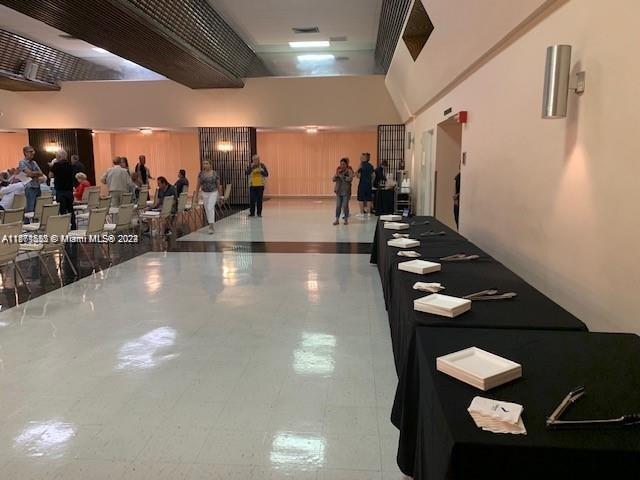 2500 Parkview Dr 1204, Hallandale Beach, Florida 33009, 1 Bedroom Bedrooms, ,1 BathroomBathrooms,Residentiallease,For Rent,2500 Parkview Dr 1204,A11561355