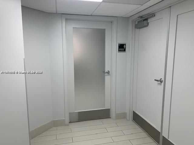 2500 Parkview Dr 1204, Hallandale Beach, Florida 33009, 1 Bedroom Bedrooms, ,1 BathroomBathrooms,Residentiallease,For Rent,2500 Parkview Dr 1204,A11561355