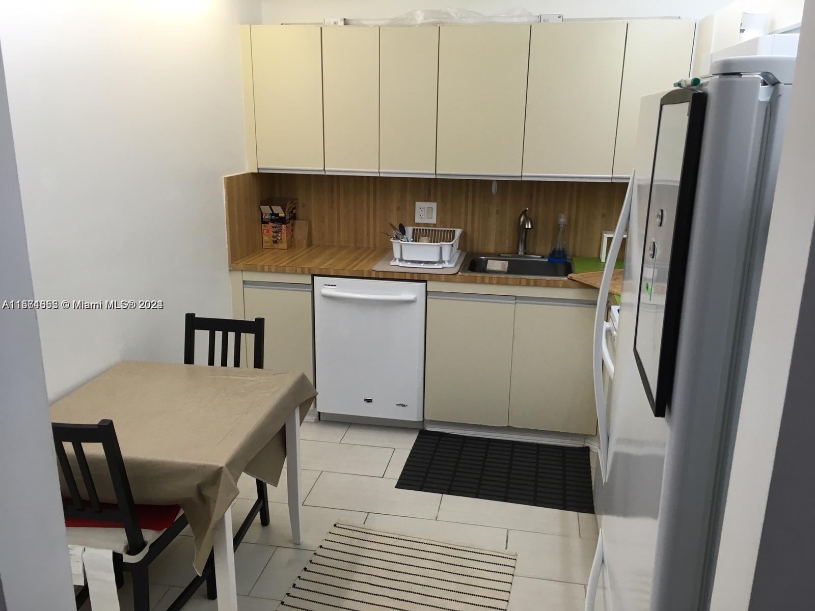 2500 Parkview Dr 1204, Hallandale Beach, Florida 33009, 1 Bedroom Bedrooms, ,1 BathroomBathrooms,Residentiallease,For Rent,2500 Parkview Dr 1204,A11561355