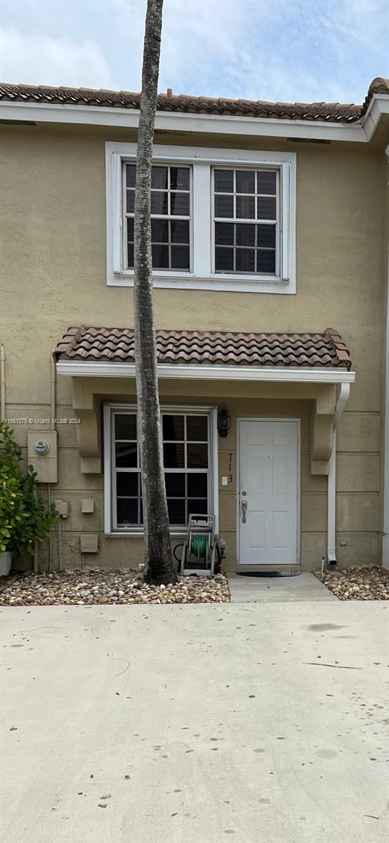 Pembroke Pines, Florida 33025, 2 Bedrooms Bedrooms, ,2 BathroomsBathrooms,Residentiallease,For Rent,A11561375