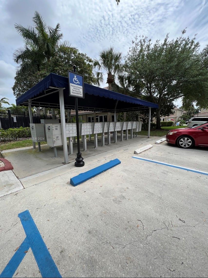 Pembroke Pines, Florida 33025, 2 Bedrooms Bedrooms, ,2 BathroomsBathrooms,Residentiallease,For Rent,A11561375