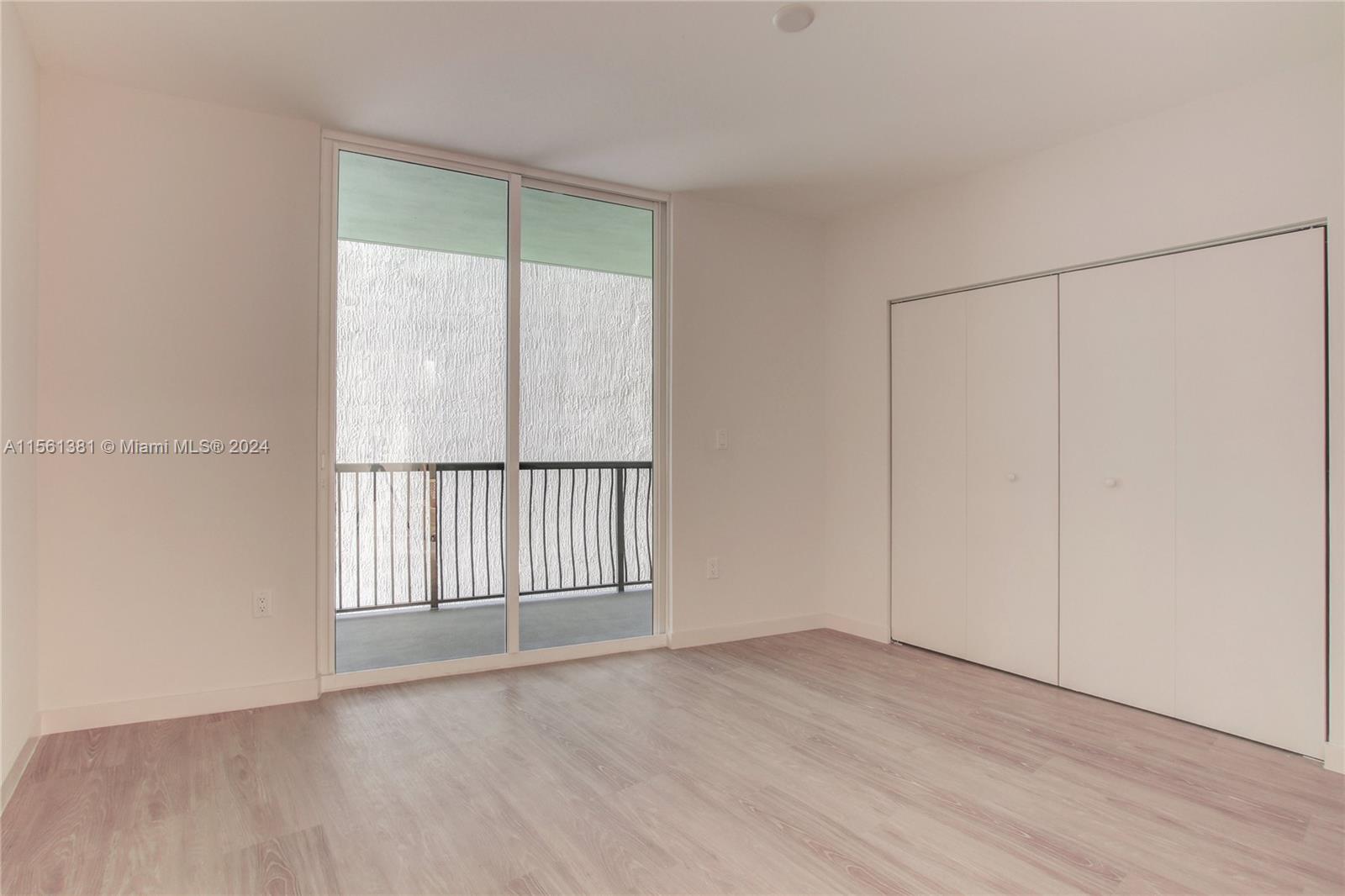 1756 N Bayshore Dr 17G, Miami, Florida 33132, 2 Bedrooms Bedrooms, ,2 BathroomsBathrooms,Residentiallease,For Rent,1756 N Bayshore Dr 17G,A11561381