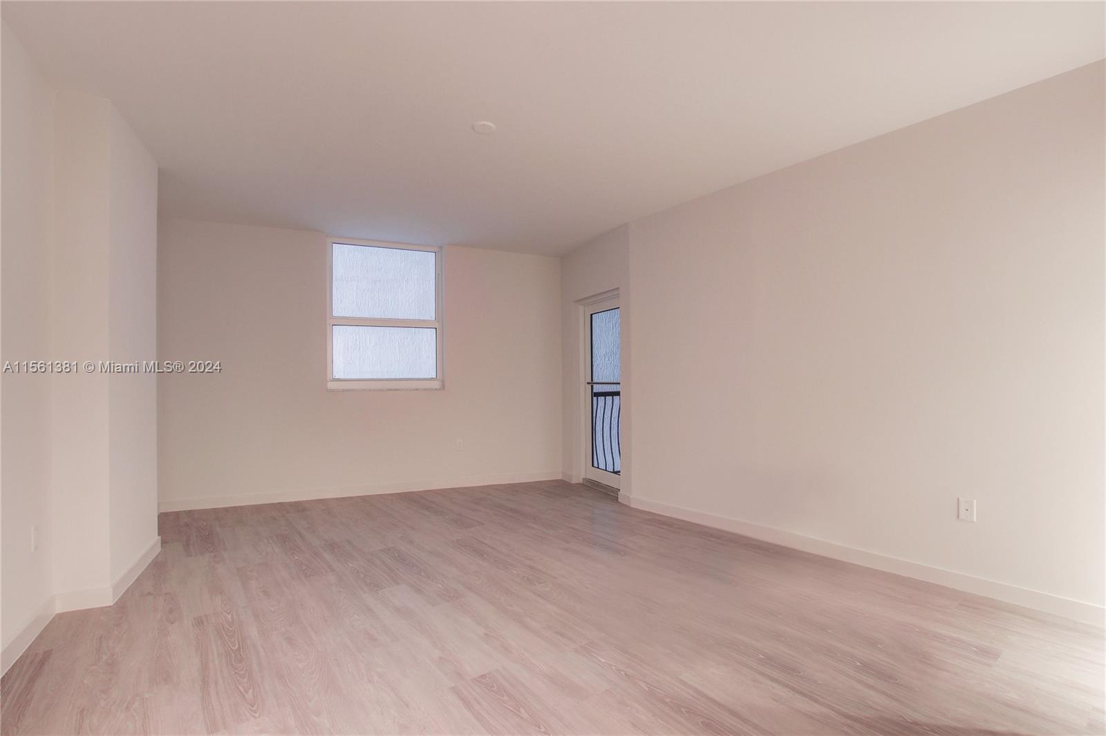 1756 N Bayshore Dr 17G, Miami, Florida 33132, 2 Bedrooms Bedrooms, ,2 BathroomsBathrooms,Residentiallease,For Rent,1756 N Bayshore Dr 17G,A11561381