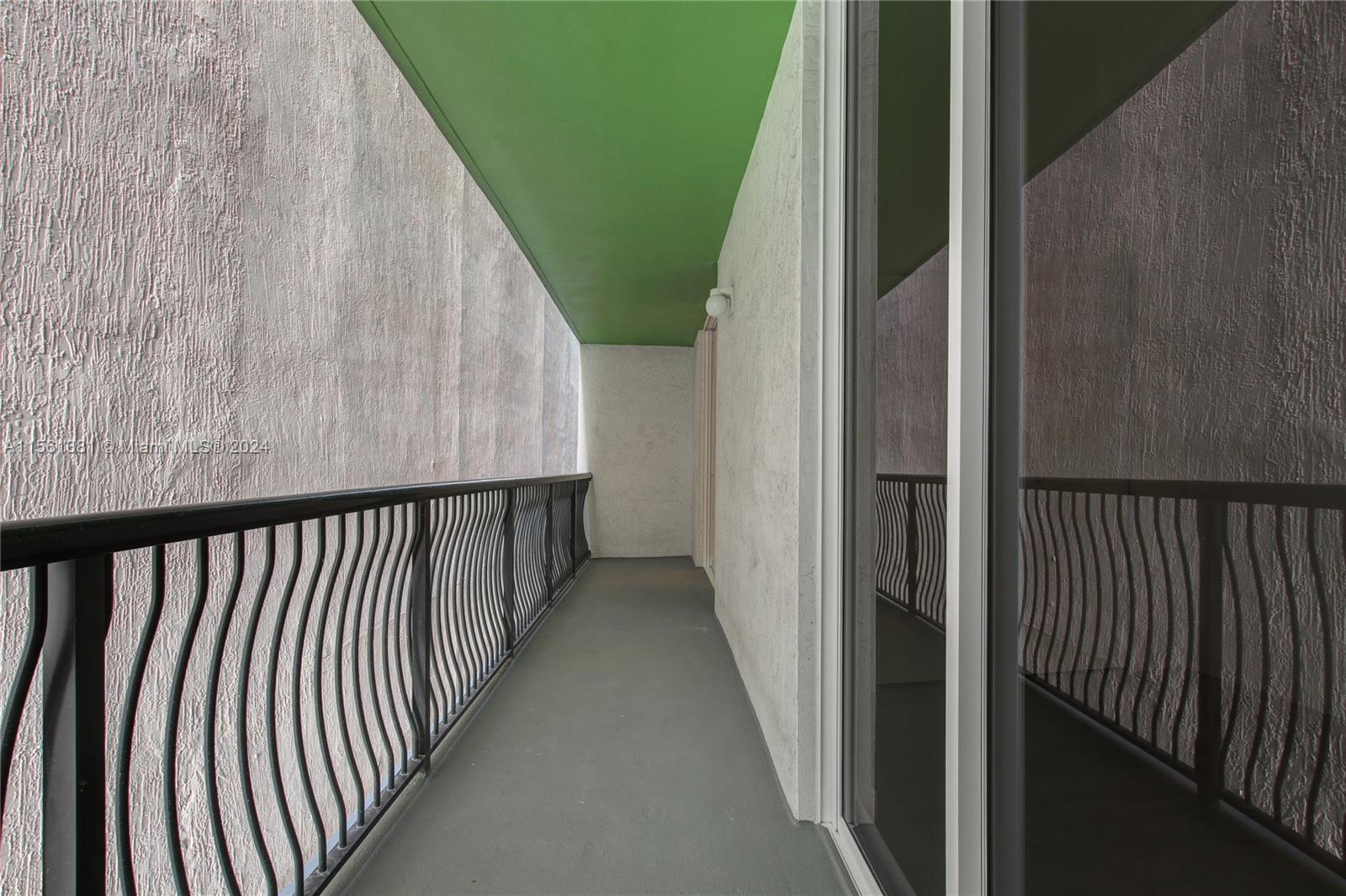 1756 N Bayshore Dr 17G, Miami, Florida 33132, 2 Bedrooms Bedrooms, ,2 BathroomsBathrooms,Residentiallease,For Rent,1756 N Bayshore Dr 17G,A11561381