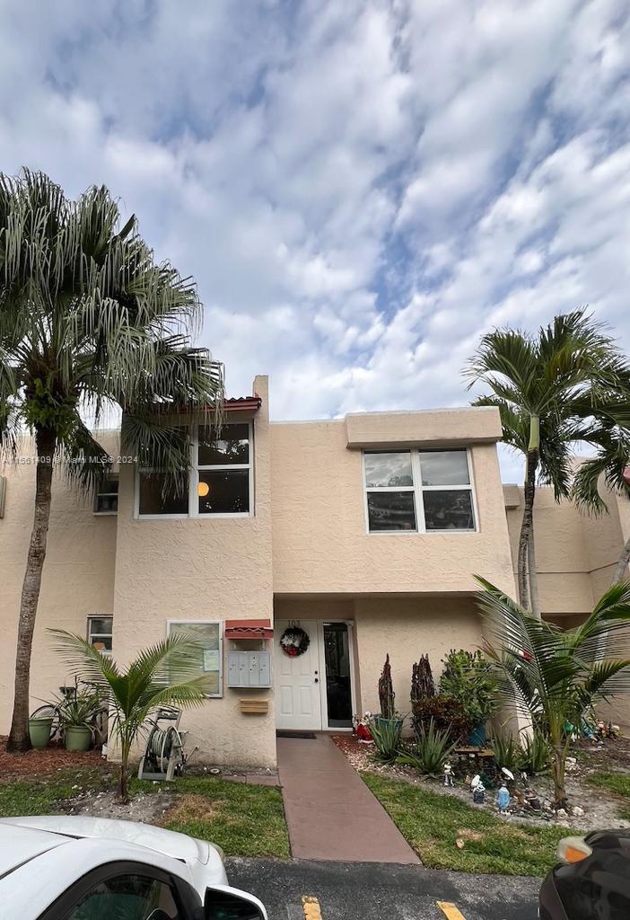 9431 Evergreen Pl 103, Davie, Florida 33324, 3 Bedrooms Bedrooms, ,2 BathroomsBathrooms,Residential,For Sale,9431 Evergreen Pl 103,A11561409