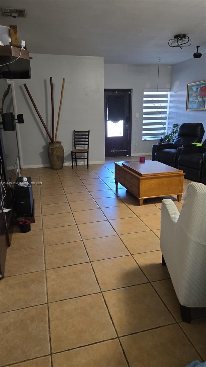 Hialeah, Florida 33015, 4 Bedrooms Bedrooms, ,2 BathroomsBathrooms,Residential,For Sale,A11561392