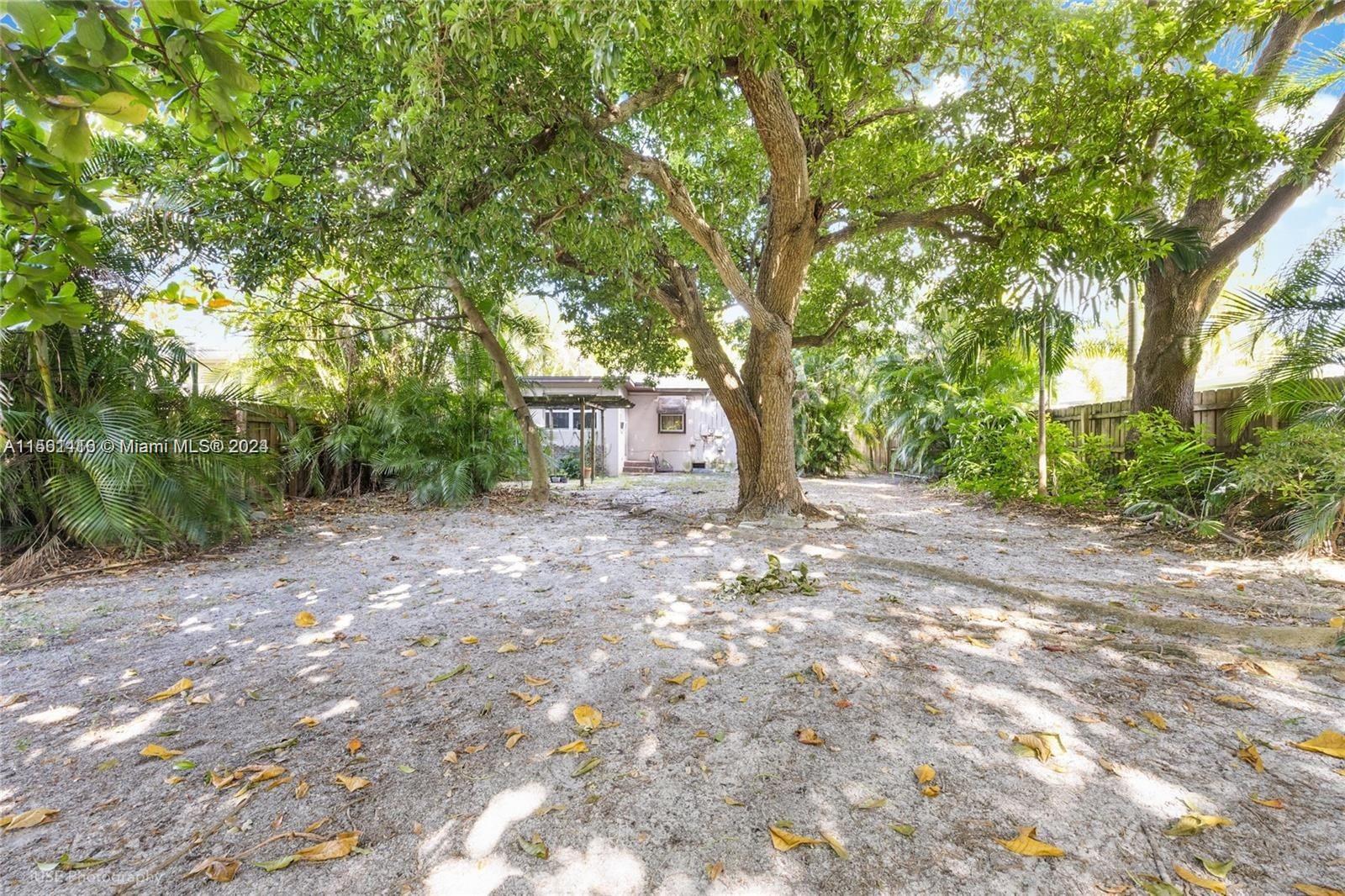 2826 Madison St, Hollywood, Florida 33020, 3 Bedrooms Bedrooms, ,2 BathroomsBathrooms,Residential,For Sale,2826 Madison St,A11561416