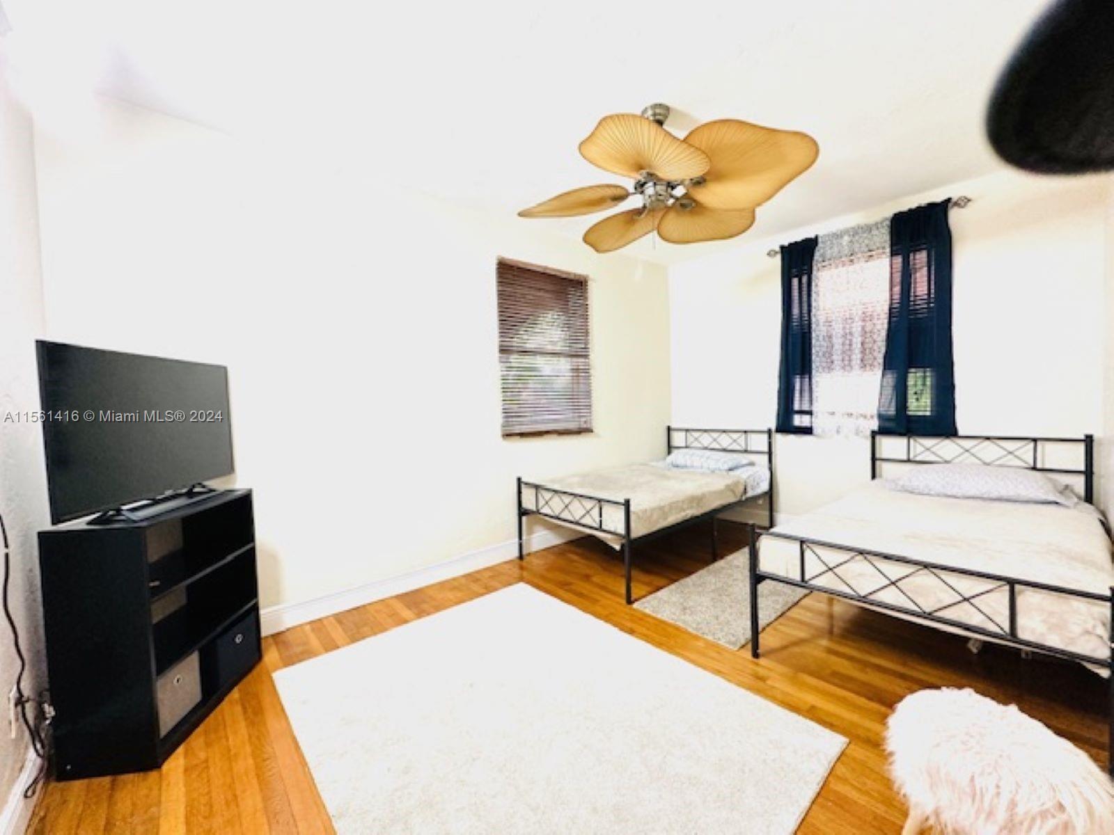 2826 Madison St, Hollywood, Florida 33020, 3 Bedrooms Bedrooms, ,2 BathroomsBathrooms,Residential,For Sale,2826 Madison St,A11561416