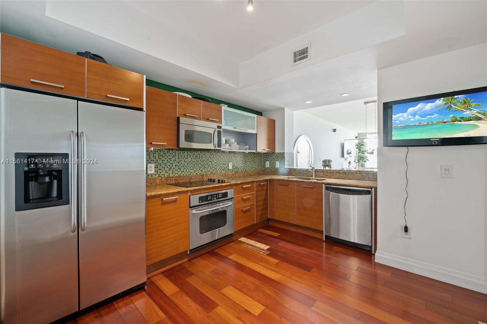 3330 NE 190th St 717, Aventura, Florida 33180, 2 Bedrooms Bedrooms, ,2 BathroomsBathrooms,Residential,For Sale,3330 NE 190th St 717,A11561417