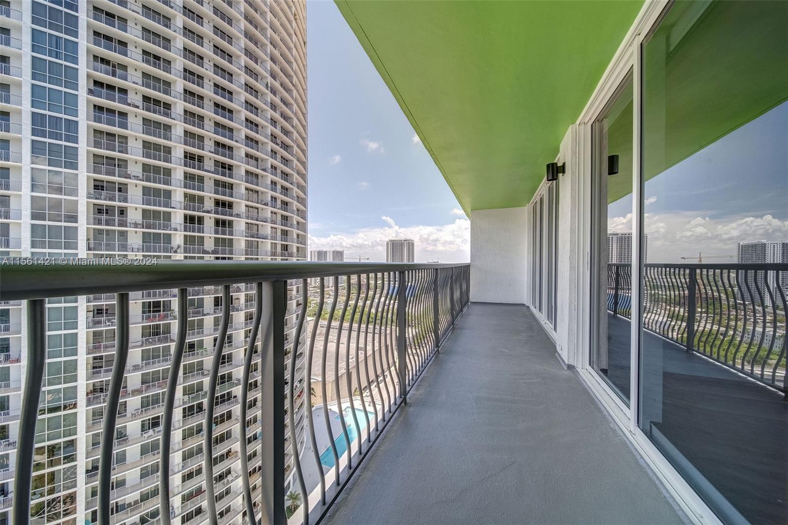 1756 N Bayshore Dr 26C, Miami, Florida 33132, 1 Bedroom Bedrooms, ,1 BathroomBathrooms,Residentiallease,For Rent,1756 N Bayshore Dr 26C,A11561421