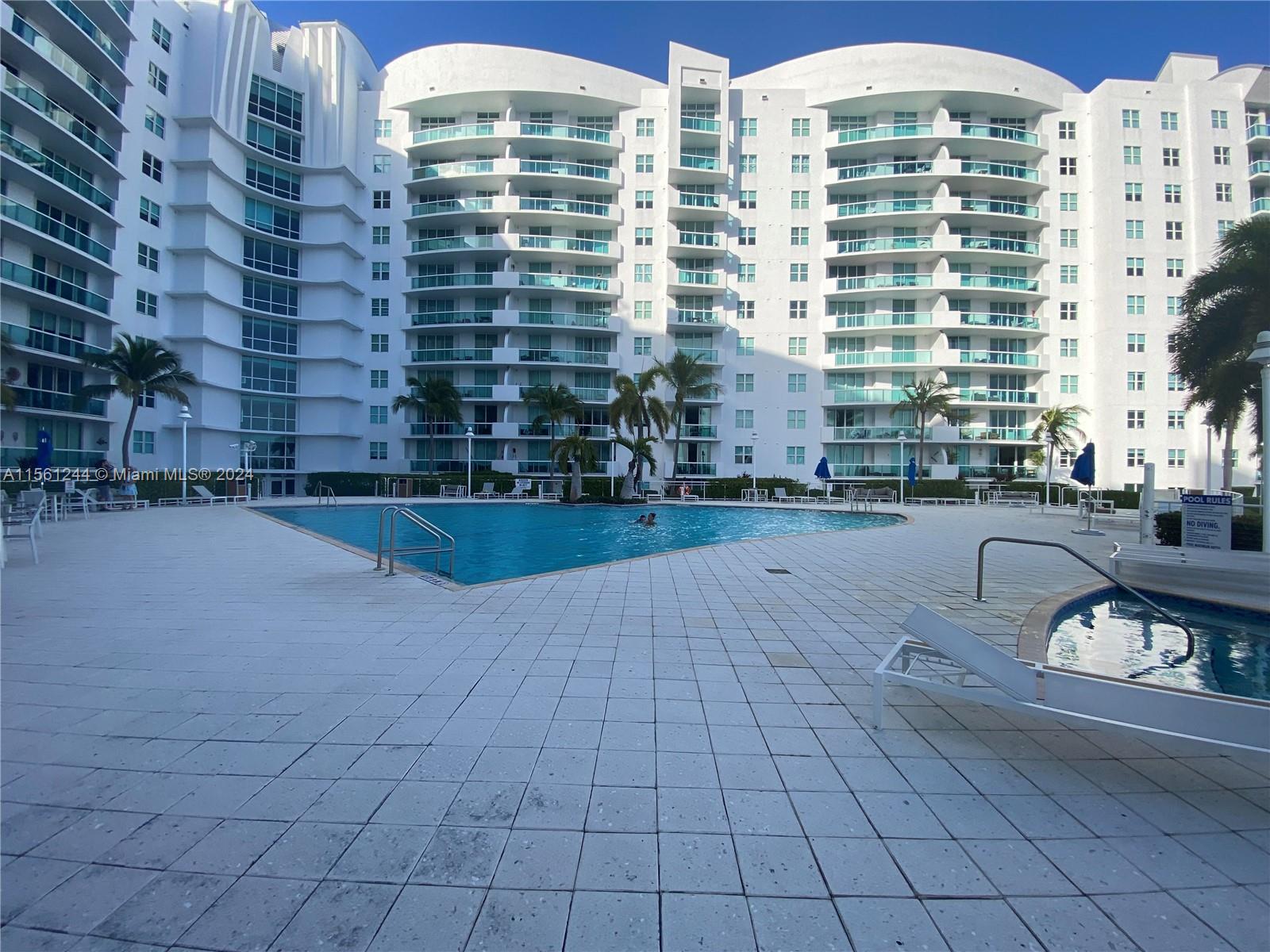 7900 Harbor Island Dr #513, North Bay Village, Florida image 1