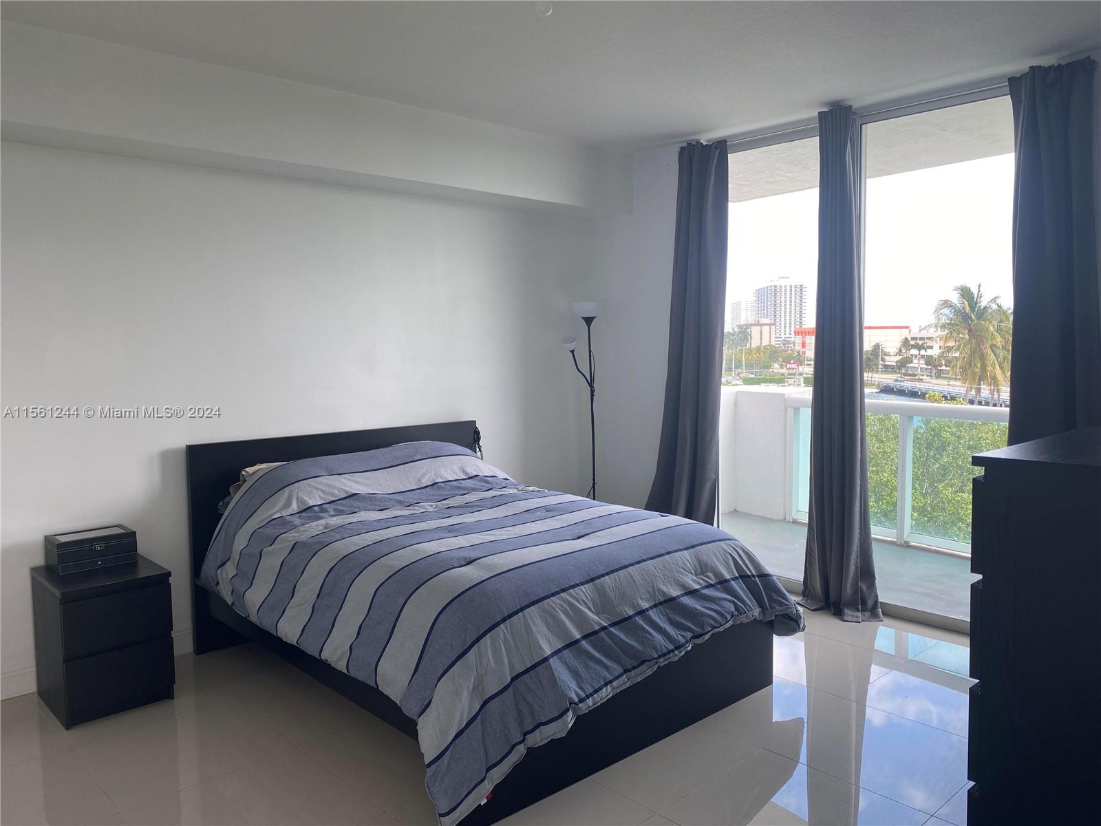 7900 Harbor Island Dr 513, North Bay Village, Florida 33141, 3 Bedrooms Bedrooms, ,2 BathroomsBathrooms,Residential,For Sale,7900 Harbor Island Dr 513,A11561244