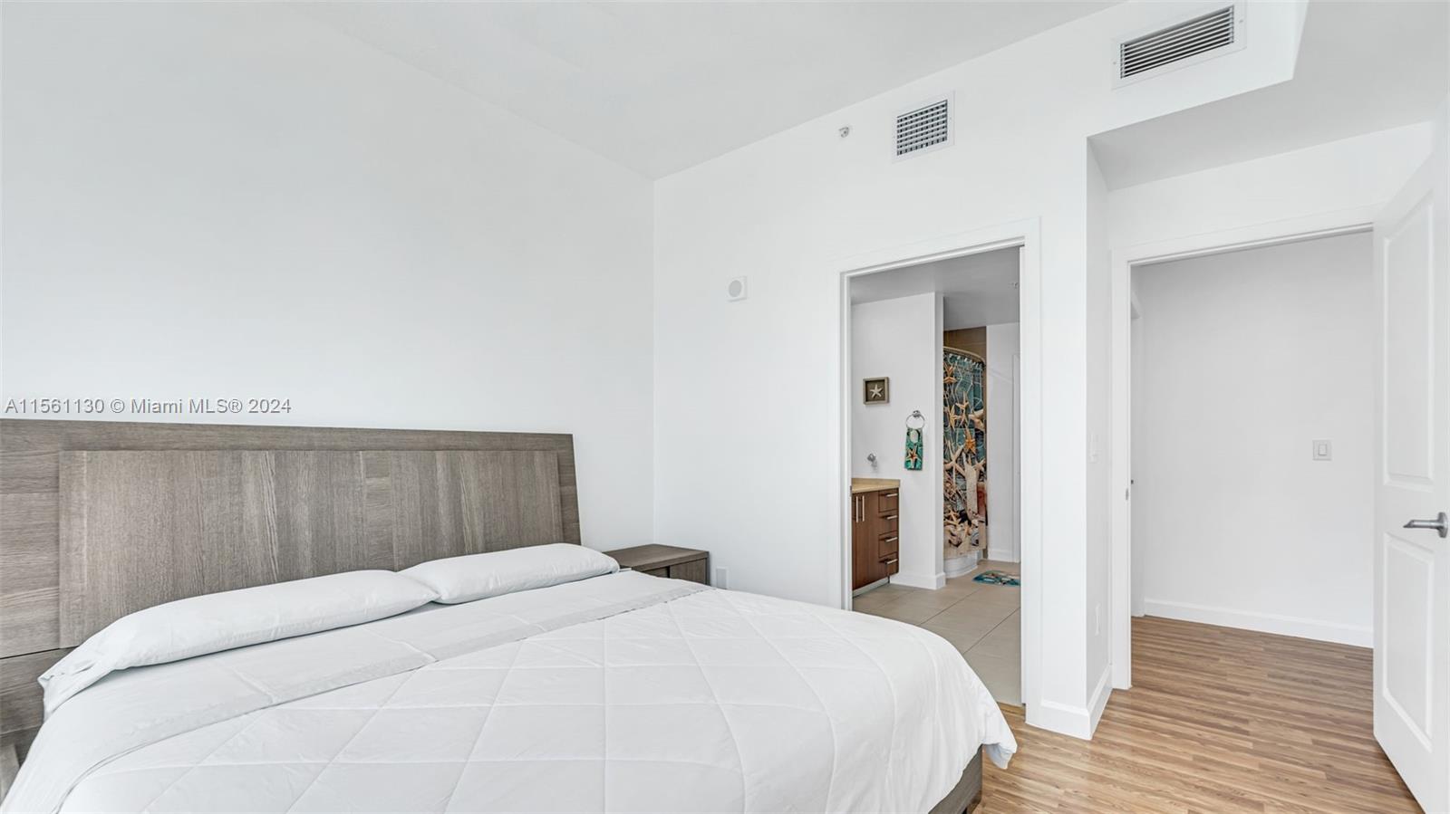 1945 S Ocean Dr 705, Hallandale Beach, Florida 33009, 1 Bedroom Bedrooms, ,1 BathroomBathrooms,Residentiallease,For Rent,1945 S Ocean Dr 705,A11561130