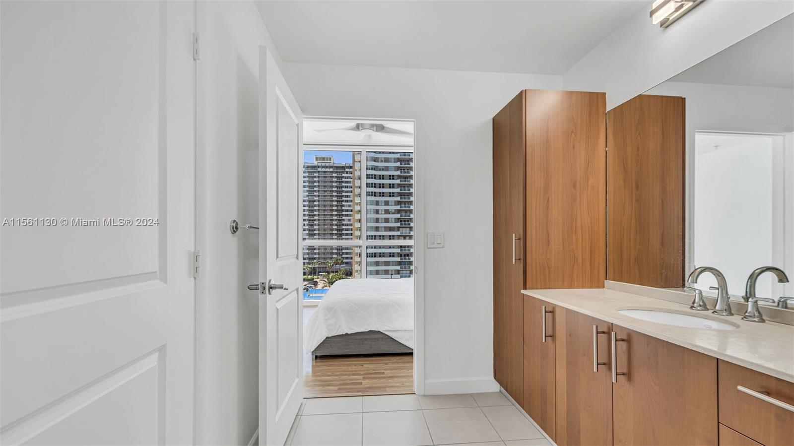 1945 S Ocean Dr 705, Hallandale Beach, Florida 33009, 1 Bedroom Bedrooms, ,1 BathroomBathrooms,Residentiallease,For Rent,1945 S Ocean Dr 705,A11561130