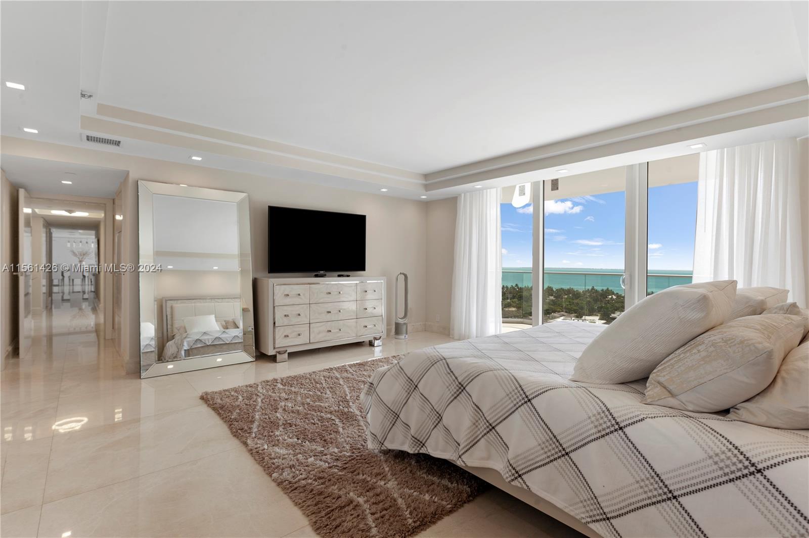 19707 Turnberry Way 20J, Aventura, Florida 33180, 3 Bedrooms Bedrooms, ,2 BathroomsBathrooms,Residentiallease,For Rent,19707 Turnberry Way 20J,A11561426