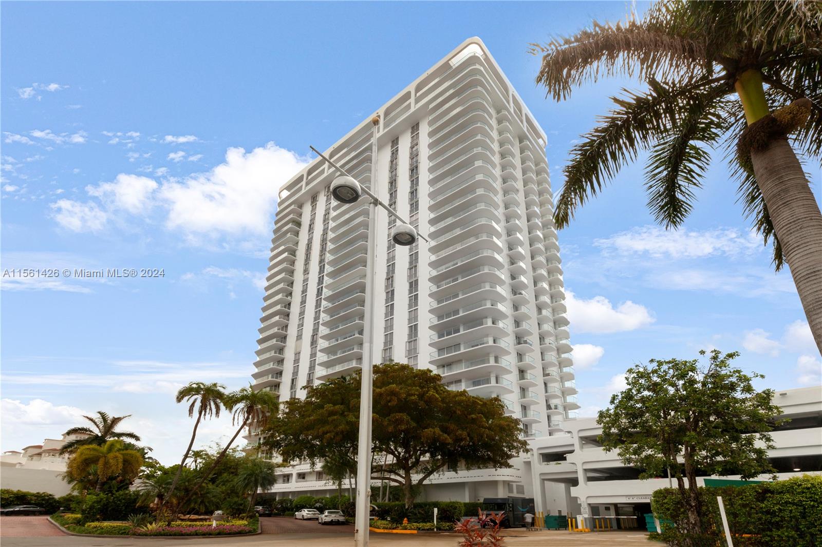 19707 Turnberry Way 20J, Aventura, Florida 33180, 3 Bedrooms Bedrooms, ,2 BathroomsBathrooms,Residentiallease,For Rent,19707 Turnberry Way 20J,A11561426