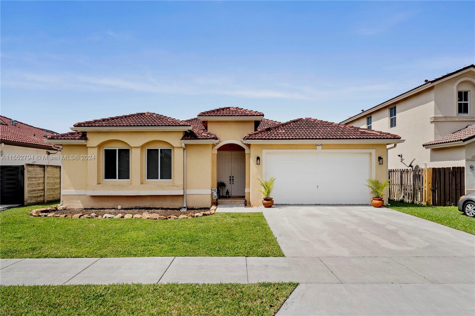 5254 SW 164th Ct, Miami, Florida 33185, 4 Bedrooms Bedrooms, ,2 BathroomsBathrooms,Residential,For Sale,5254 SW 164th Ct,A11552794