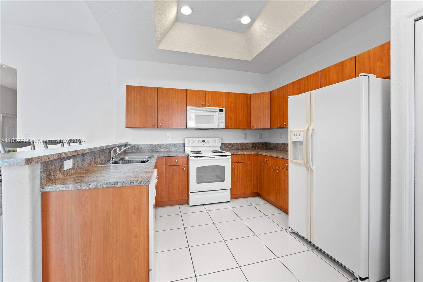 5254 SW 164th Ct, Miami, Florida 33185, 4 Bedrooms Bedrooms, ,2 BathroomsBathrooms,Residential,For Sale,5254 SW 164th Ct,A11552794