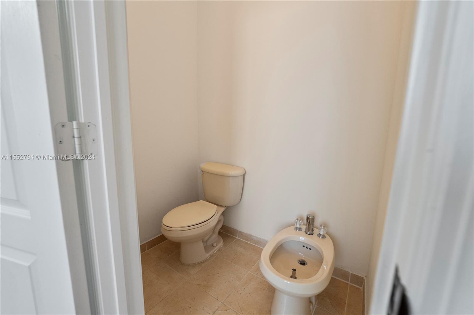 5254 SW 164th Ct, Miami, Florida 33185, 4 Bedrooms Bedrooms, ,2 BathroomsBathrooms,Residential,For Sale,5254 SW 164th Ct,A11552794