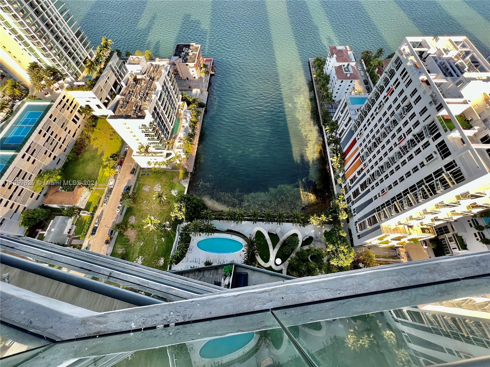 460 NE 28th St 3405, Miami, Florida 33137, 2 Bedrooms Bedrooms, ,2 BathroomsBathrooms,Residentiallease,For Rent,460 NE 28th St 3405,A11559629