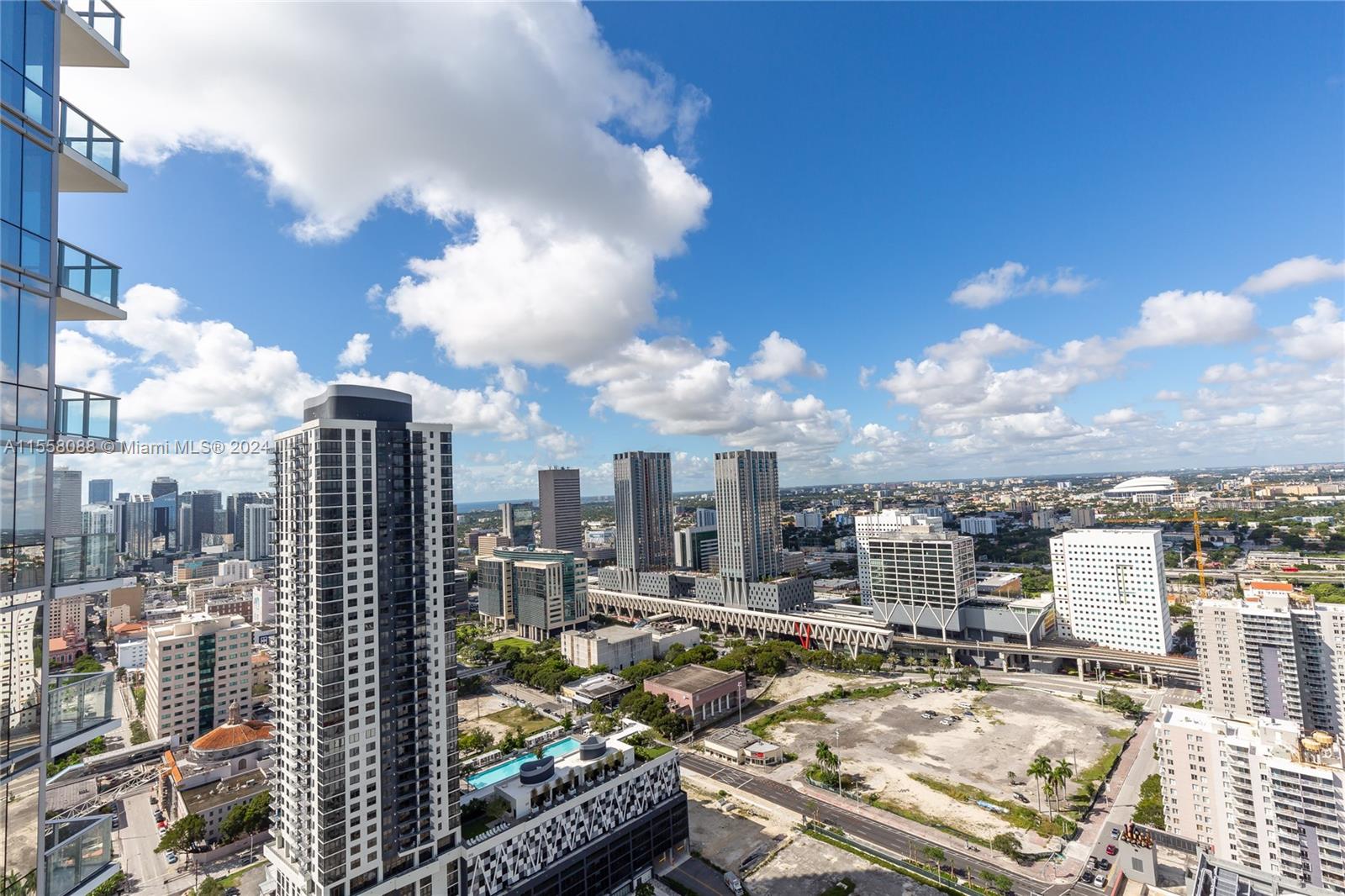 851 NE 1st Ave 3410, Miami, Florida 33132, 1 Bedroom Bedrooms, ,2 BathroomsBathrooms,Residentiallease,For Rent,851 NE 1st Ave 3410,A11558088