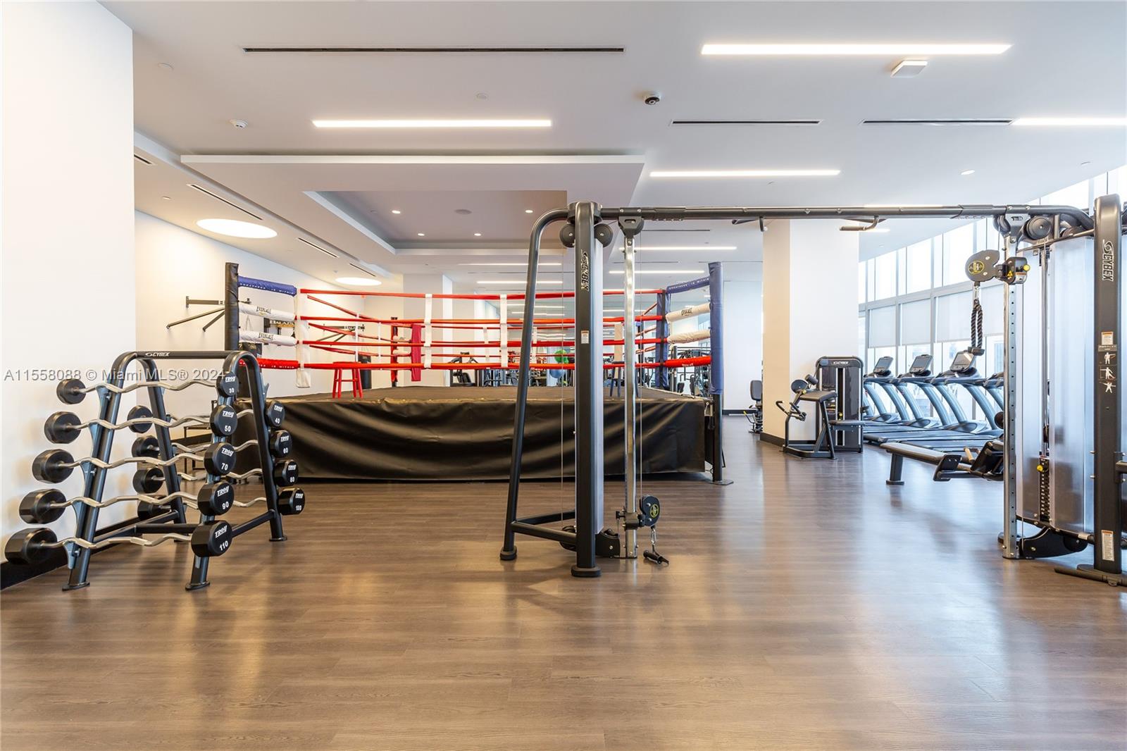 851 NE 1st Ave 3410, Miami, Florida 33132, 1 Bedroom Bedrooms, ,2 BathroomsBathrooms,Residentiallease,For Rent,851 NE 1st Ave 3410,A11558088