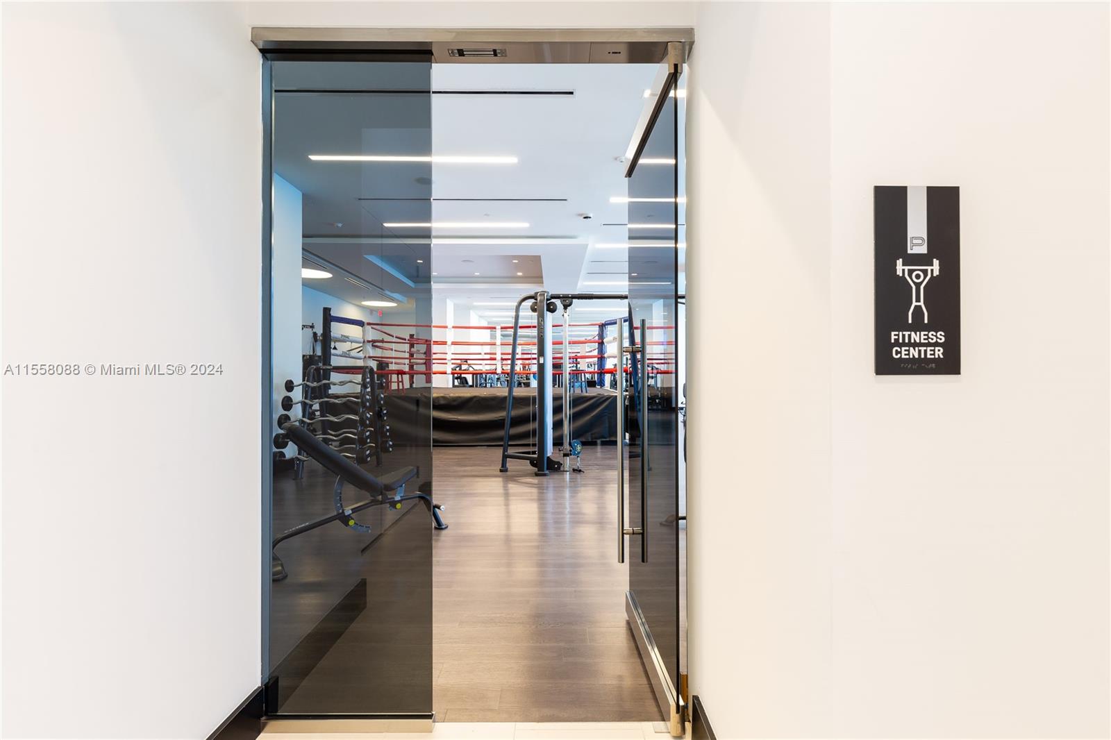 851 NE 1st Ave 3410, Miami, Florida 33132, 1 Bedroom Bedrooms, ,2 BathroomsBathrooms,Residentiallease,For Rent,851 NE 1st Ave 3410,A11558088