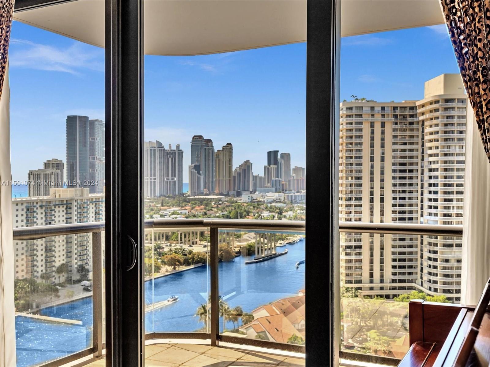 SEE THE GORGEOUS VIEWS!