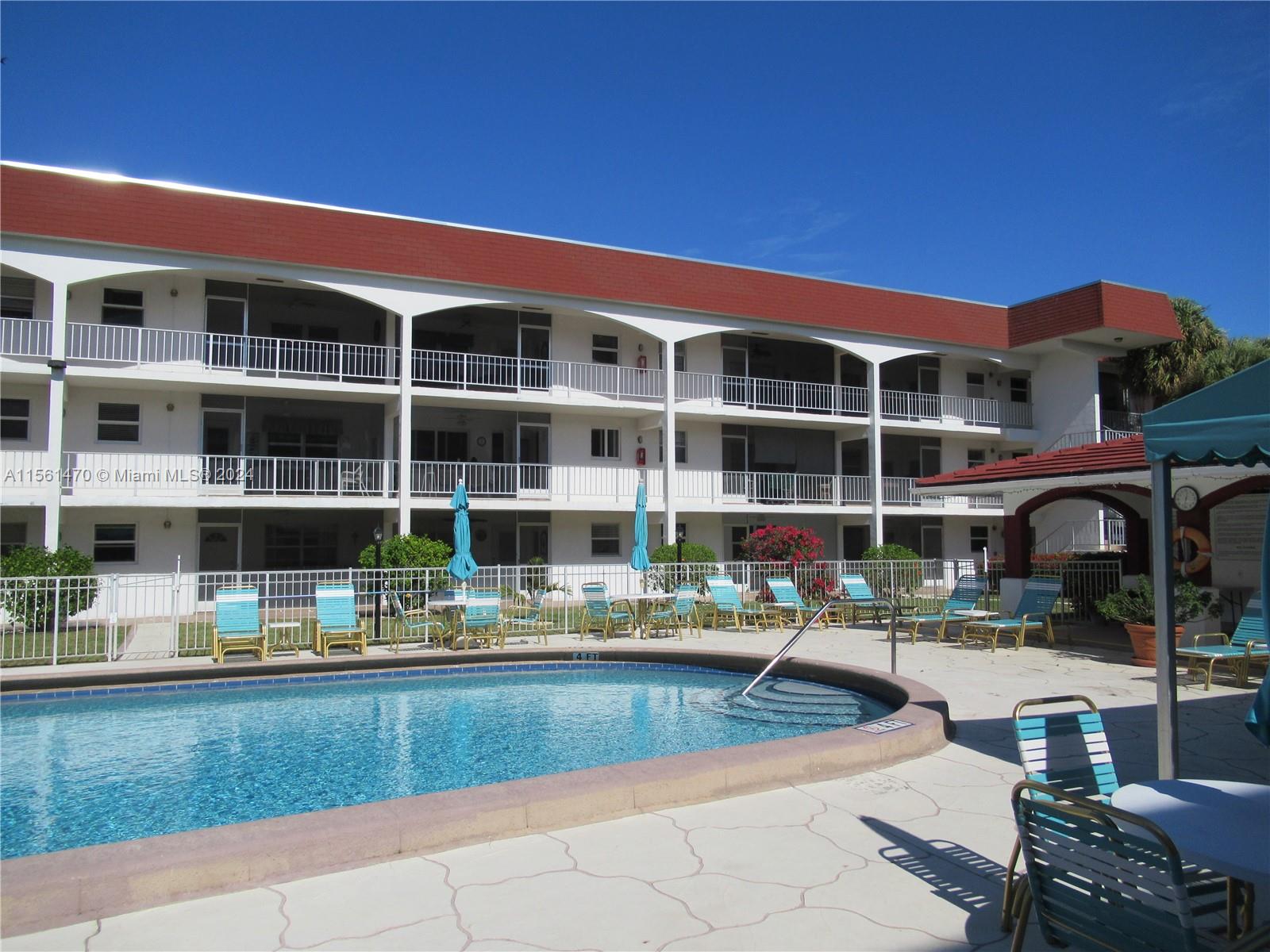 580 Egret Dr 216, Hallandale Beach, Florida 33009, 1 Bedroom Bedrooms, ,1 BathroomBathrooms,Residentiallease,For Rent,580 Egret Dr 216,A11561470