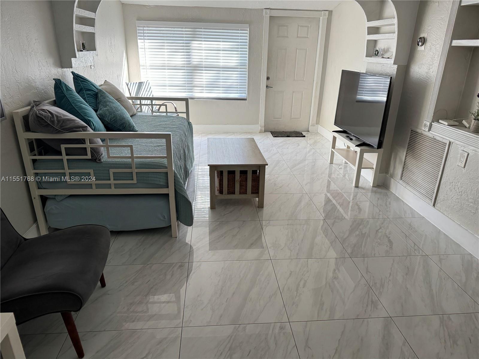 2111 Monroe Ter house, Hollywood, Florida 33020, 3 Bedrooms Bedrooms, ,1 BathroomBathrooms,Residentiallease,For Rent,2111 Monroe Ter house,A11551768