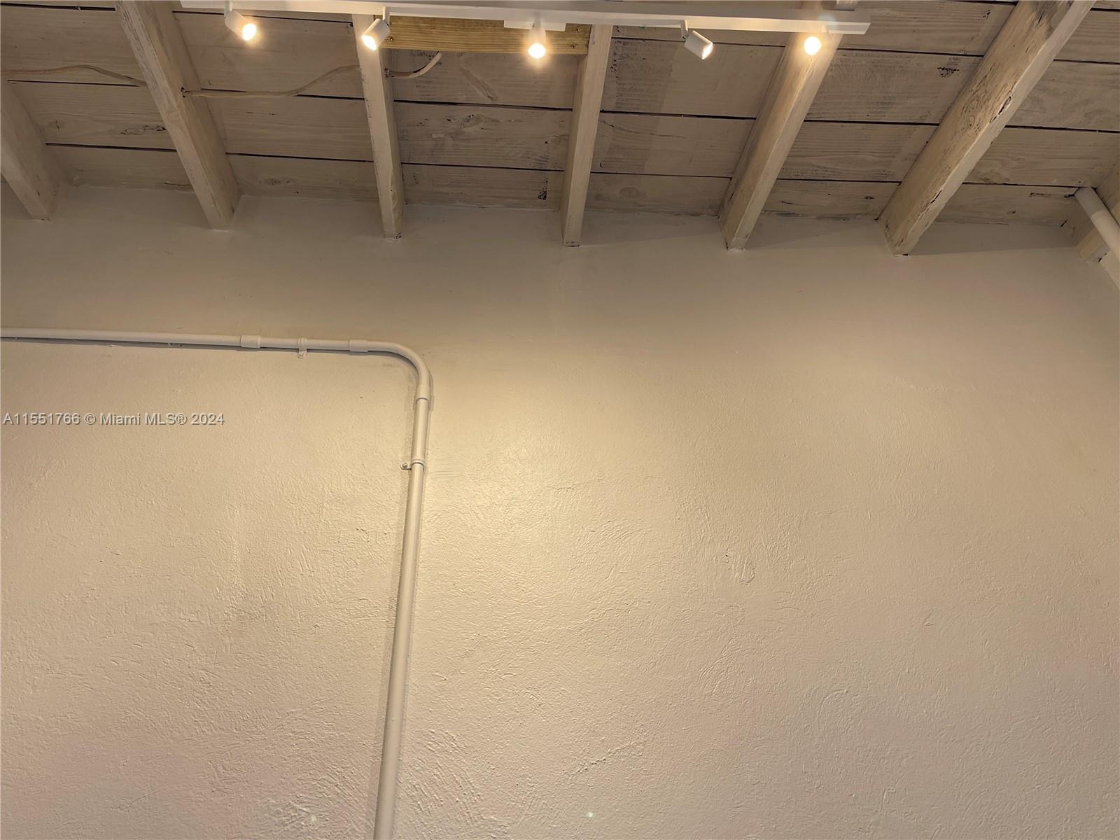 825 N 26th Ave N/A, Hollywood, Florida 33020, 3 Bedrooms Bedrooms, ,1 BathroomBathrooms,Residentiallease,For Rent,825 N 26th Ave N/A,A11551766