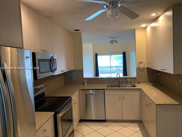 7422 NW 61st Ter 7422, Parkland, Florida 33067, 4 Bedrooms Bedrooms, ,2 BathroomsBathrooms,Residentiallease,For Rent,7422 NW 61st Ter 7422,A11561486