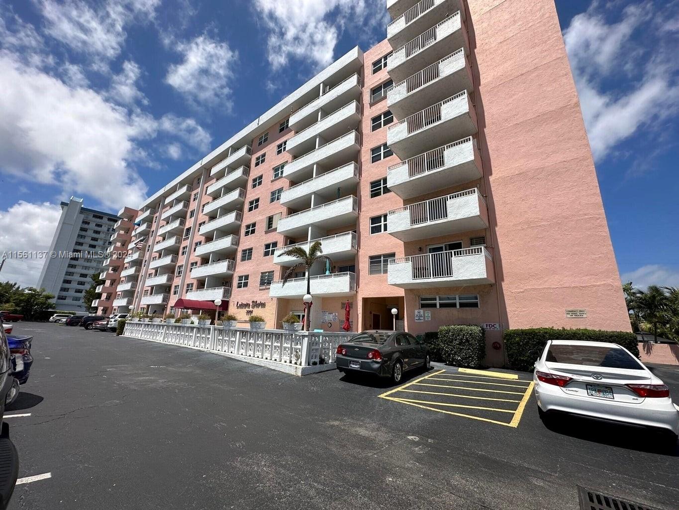 3201 NE 14th Street Causeway 501, Pompano Beach, Florida 33062, 2 Bedrooms Bedrooms, ,1 BathroomBathrooms,Residential,For Sale,3201 NE 14th Street Causeway 501,A11561137