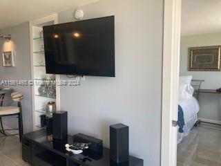 345 Ocean Dr 317, Miami Beach, Florida 33139, 1 Bedroom Bedrooms, ,1 BathroomBathrooms,Residentiallease,For Rent,345 Ocean Dr 317,A11561493