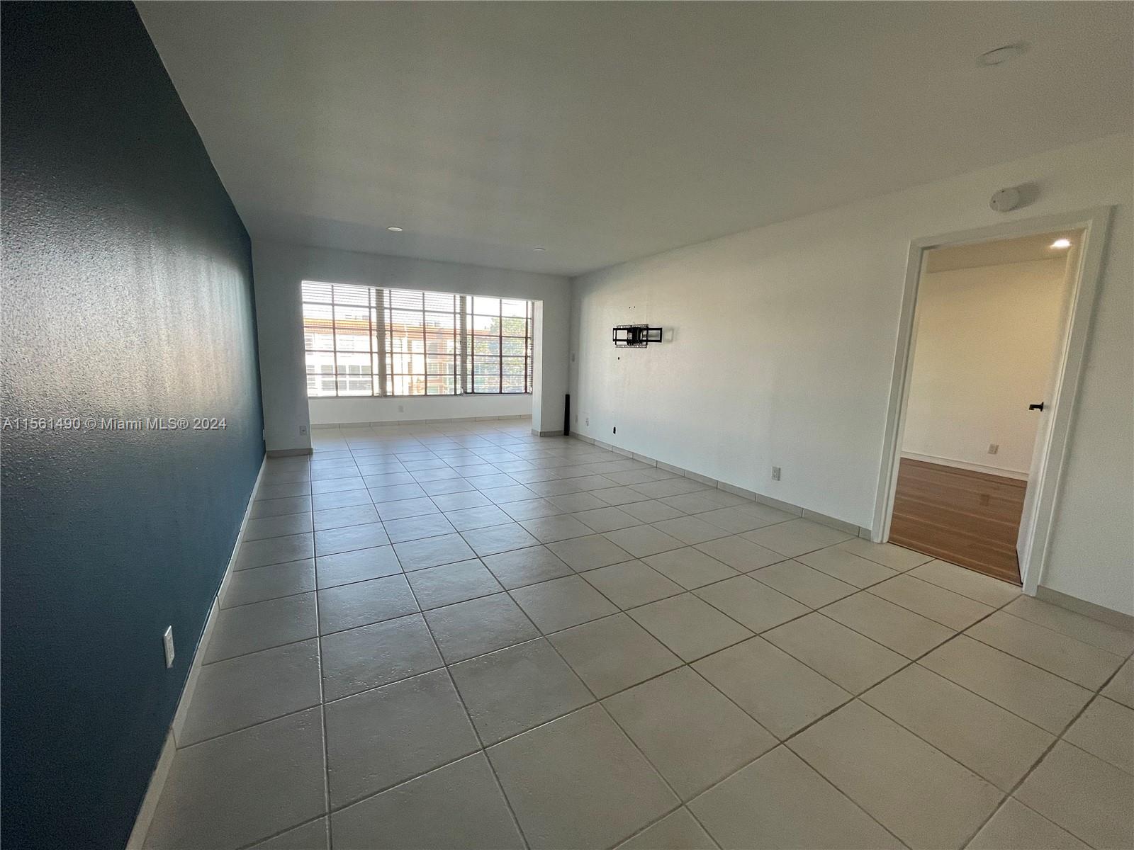 8340 Sands Point Blvd P305, Tamarac, Florida 33321, 1 Bedroom Bedrooms, ,1 BathroomBathrooms,Residential,For Sale,8340 Sands Point Blvd P305,A11561490