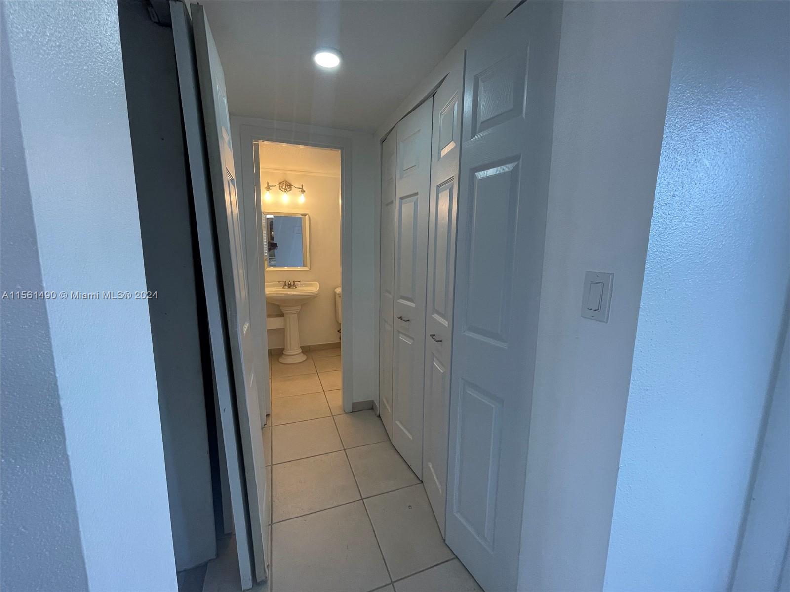 8340 Sands Point Blvd P305, Tamarac, Florida 33321, 1 Bedroom Bedrooms, ,1 BathroomBathrooms,Residential,For Sale,8340 Sands Point Blvd P305,A11561490
