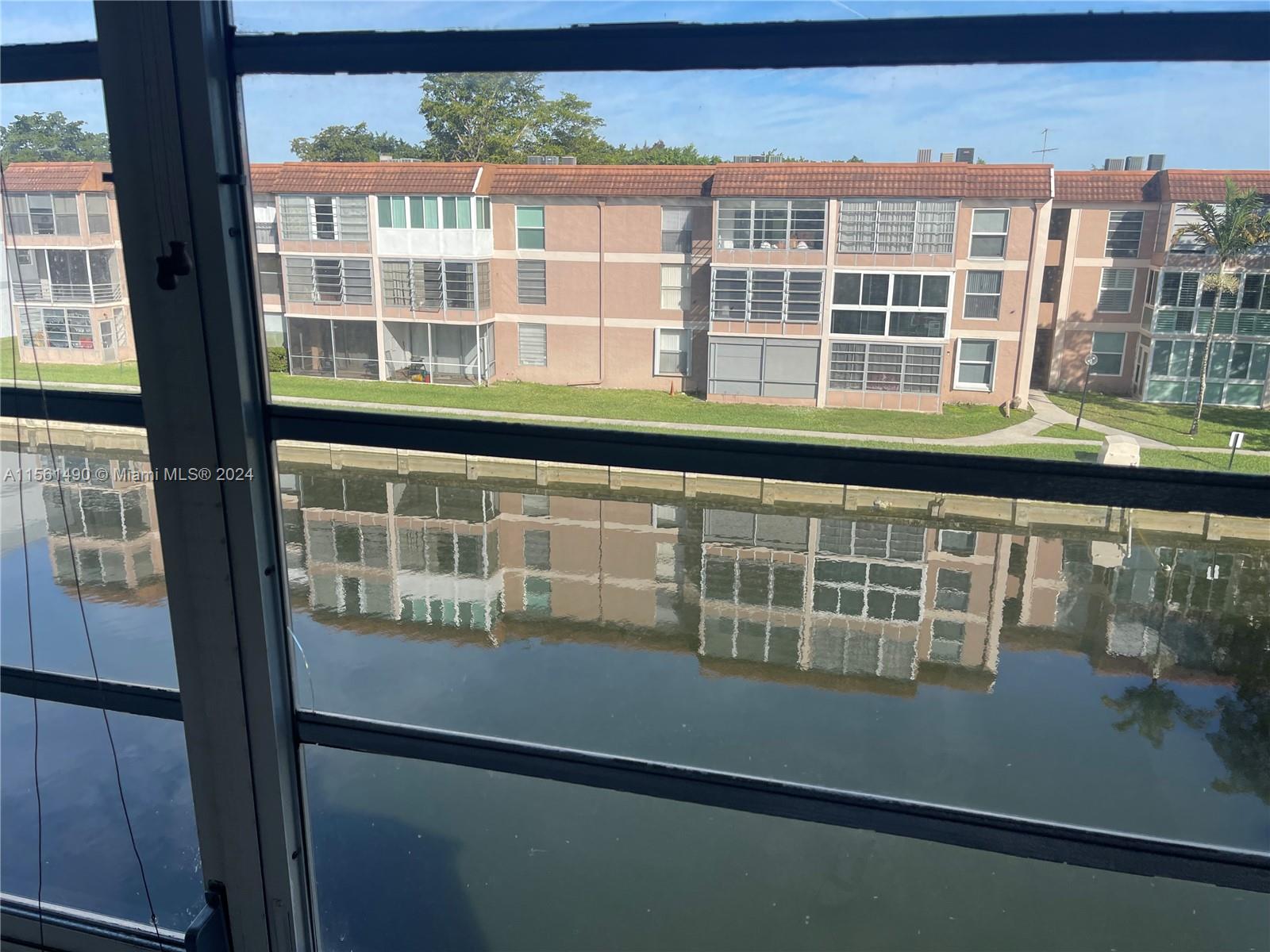 8340 Sands Point Blvd P305, Tamarac, Florida 33321, 1 Bedroom Bedrooms, ,1 BathroomBathrooms,Residential,For Sale,8340 Sands Point Blvd P305,A11561490