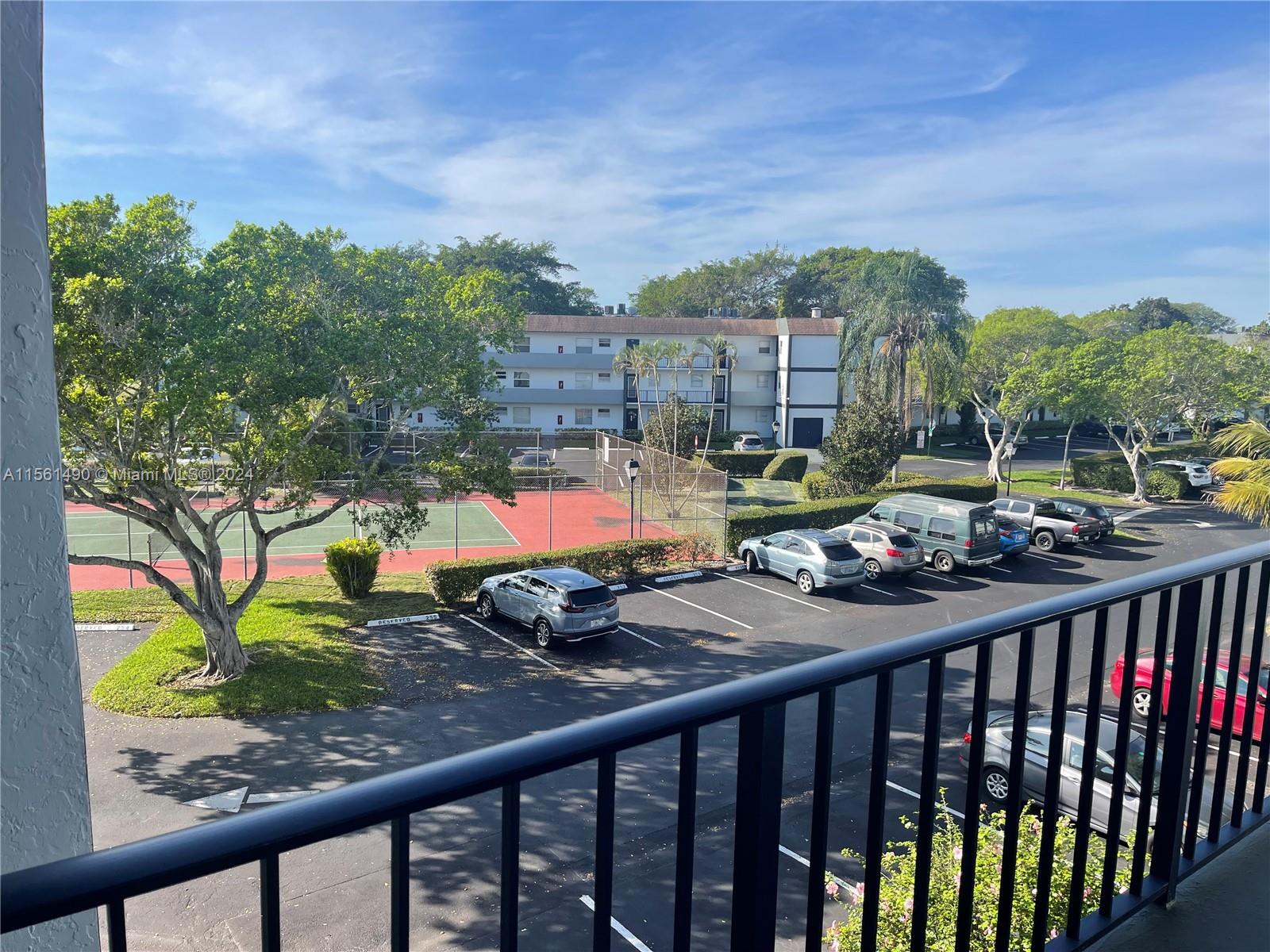 8340 Sands Point Blvd P305, Tamarac, Florida 33321, 1 Bedroom Bedrooms, ,1 BathroomBathrooms,Residential,For Sale,8340 Sands Point Blvd P305,A11561490